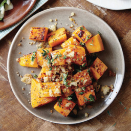 Roasted Butternut Squash with Parmesan-Garlic Breadcrumbs