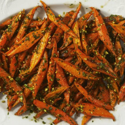 Roasted Carrots with Spring Pesto