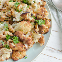 roasted-cauliflower-and-quinoa-with-candied-walnuts-2062195.jpg
