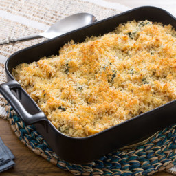 Roasted Cauliflower Mac and Cheesewith Parmesan Breadcrumbs