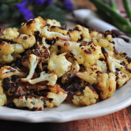 Roasted Cauliflower With Soy-Ginger Sauce (Vegan)