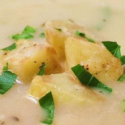 Roasted Garlic Potato Soup