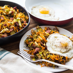 Roasted Ham & Shredded Brussels Sprout Hash