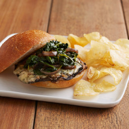 roasted-portobello-mushroom-burgers-with-blue-cheese-1648487.jpg