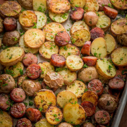 Roasted Potatoes and Kielbasa (One-Pan Recipe)