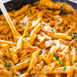Roasted Red Pepper and Pecan Pesto Penne