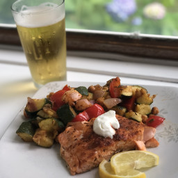 Roasted Salmon with chickpeas, zucchini and red pepper