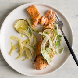 Roasted Salmon With Fennel and Lime