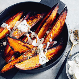 Roasted sweet potatoes with chilli and seeds
