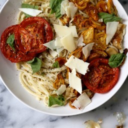 Roasted Tomato and Garlic Pasta
