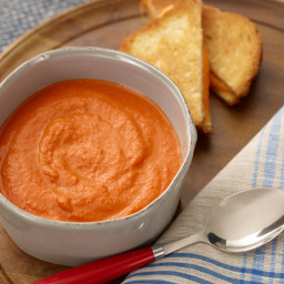 roasted-tomato-bisque-1494686.jpg