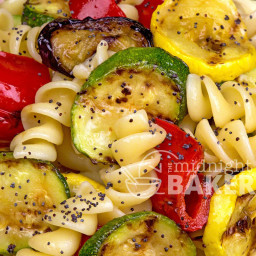 roasted-veggie-pasta-salad-1674805.jpg