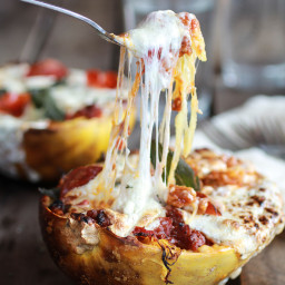 Roasted Garlic Spaghetti Squash Lasagna Boats