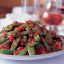 Romano Beans with Tomatoes (Fagioli a Corallo in Umido)