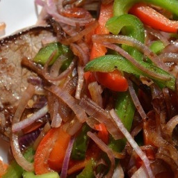 Round steak with peppers and onions