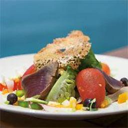 Salade niçoise et thon mariné