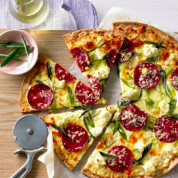 salami-sage-and-ricotta-pizzas-69f5ff.png