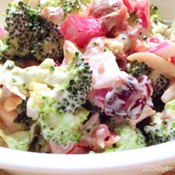 Salata de Broccoli cu Bacon