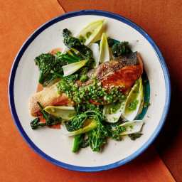 Salmon and Broccolini with Citrus-Chile Sauce