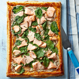 Salmon and spinach tart