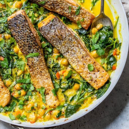salmon-coconut-curry-with-spinach-and-chickpeas-2714235.jpg