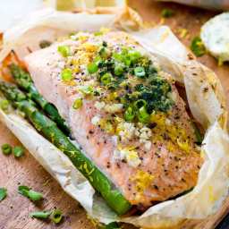 Salmon En Papillote with Vegetables