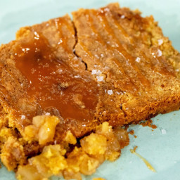 Salted Caramel Apple Dump Cake Recipe