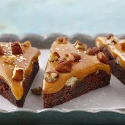 Salted Caramel Turtle Triangles