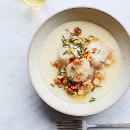 Sancerre-Poached Scallops with Soft Grits
