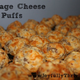 Sausage Cheese Puffs for Breakfast