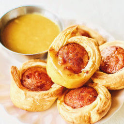 Sausage Rolls with Puff Pastry