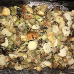 Sausage stuffing with water chestnuts
