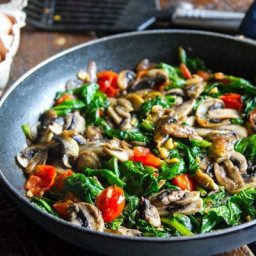 Sautéed Spinach, Cherry Tomatoes, and Mushrooms (Gia)