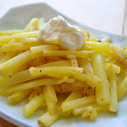 Sautéed Spring Potatoes (Kamja bokkeum 감자볶음)