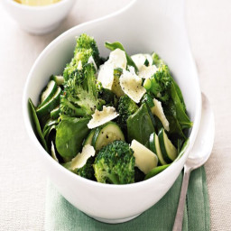 Sauteed broccoli, zucchini and baby spinach