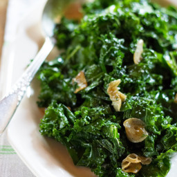 Sautéed Kale With Garlic and Olive Oil