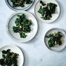 sauteed-kale-with-lime-pickle-2407327.jpg