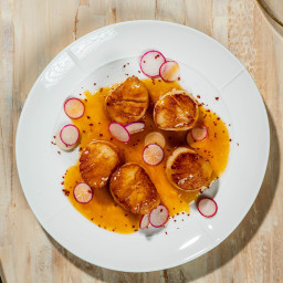 Scallops With Grapefruit Brown Butter