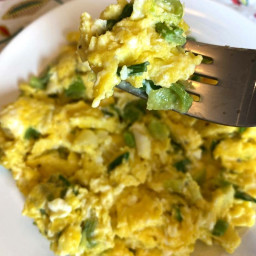 Scrambled Eggs With Green Onions