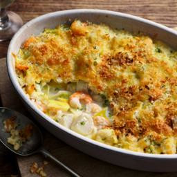 Seafood gratin with caramelised apples