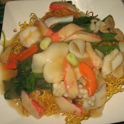 seafood-pan-fried-noodles-2.jpg