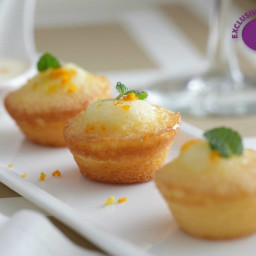 Seasons of a Pastry Chef: Olive Oil and Lemon Mini Cupcakes with Citrus Gla