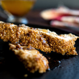 Sesame-Coated Sautéed Chicken Breasts