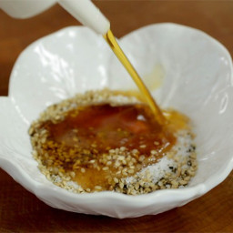 Sesame Dipping Sauce for Chicken Soup