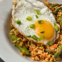 Sesame Fried Rice With Spring Vegetables and Egg