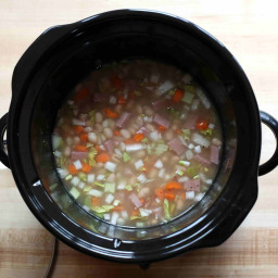 Sharon's Slow Cooker Navy Bean Soup With Ham