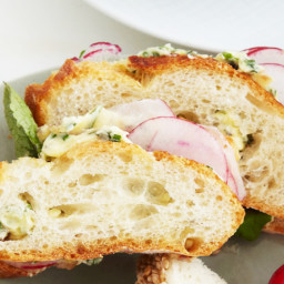 Shaved-Radish Sandwiches with Herb Butter
