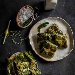Sheem Paturi (Flat Beans with Mustard in Banana Leaf Parcels)