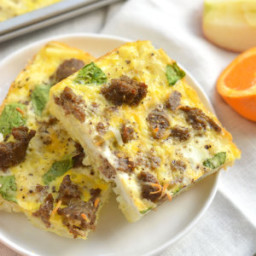 Sheet Pan Breakfast Pizza with Sausage and Potatoes {GF, Low Cal}
