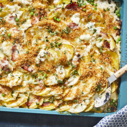 Sheet Pan Scalloped Potatoes with Ham and Peas 
